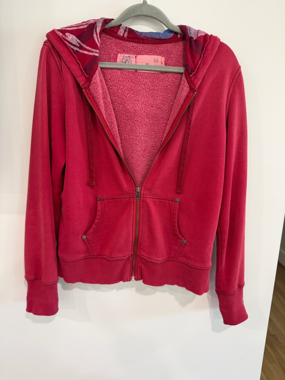 GAP Vintage Red Zip-Up Hoodie Jacket